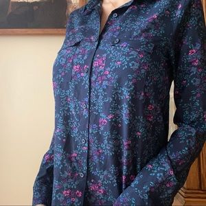 RW&CO. Floral Buttoned Blouse